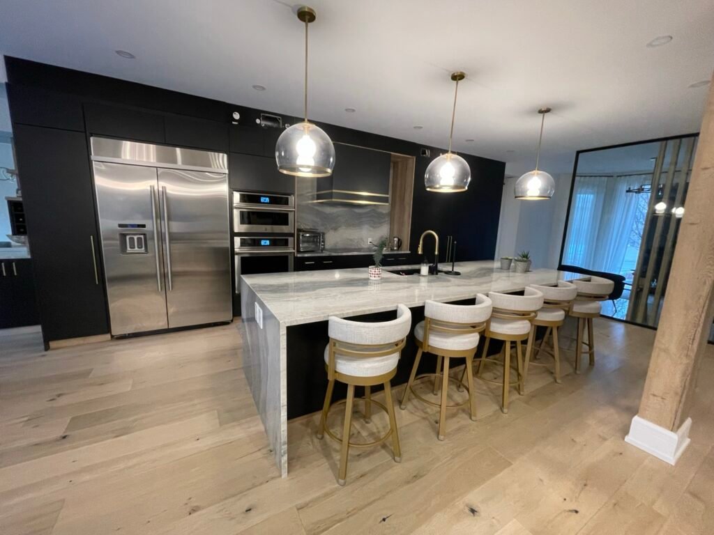  - Professional General Contractors in Renovations, Design, Building and Construction Serving Greater Hamilton Burlington Oakville and the Greater Toronto Area